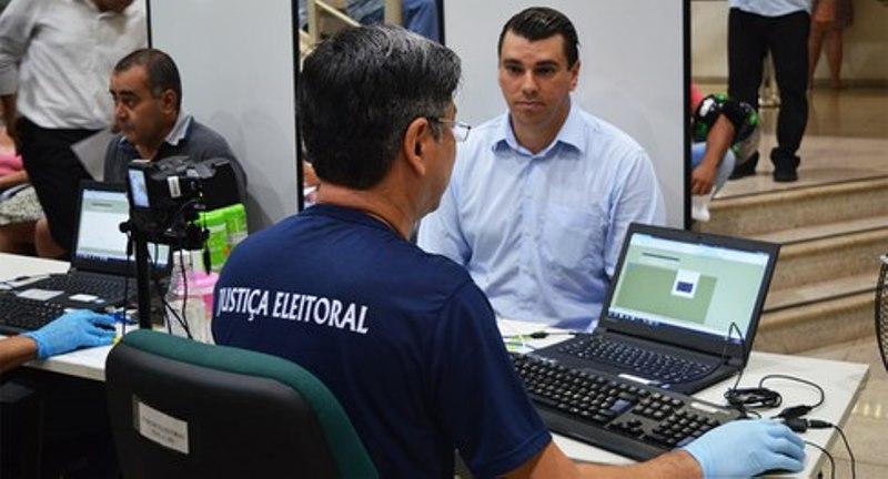 Cartório Eleitoral de Três Lagoas volta a fazer o cadastro de biometria Cartório Eleitoral de Três Lagoas volta a fazer o cadastro de biometria