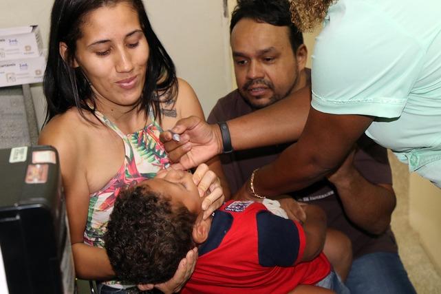Vacinação de crianças contra o Sarampo continua nas Unidades Básicas de Saúde de Três Lagoas Vacinação de crianças contra o Sarampo continua nas Unidades Básicas de Saúde de Três Lagoas