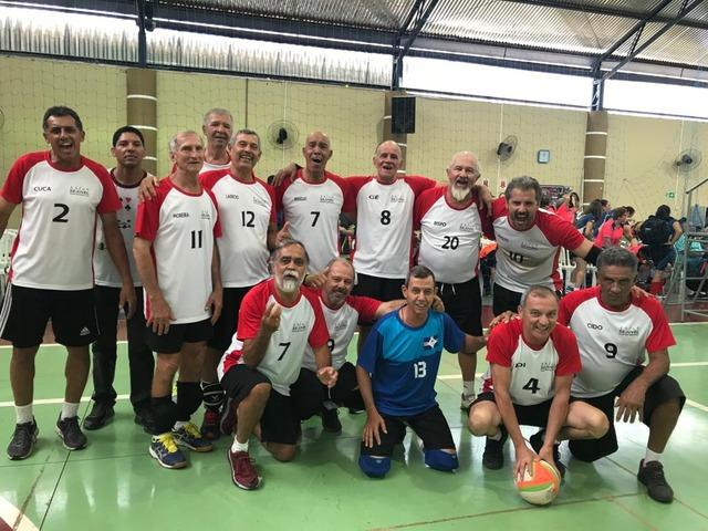 Melhor Idade da SEJUVEL lidera na 5ª etapa da Super Liga