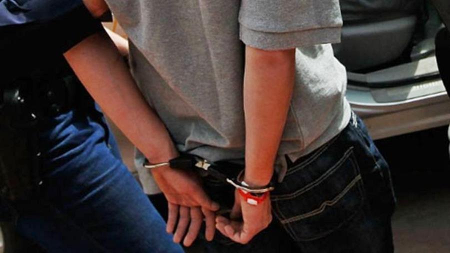 Versão de acusado de roubo não convence a polícia e homem vai parar na delegacia Versão de acusado de roubo não convence a polícia e homem vai parar na delegacia