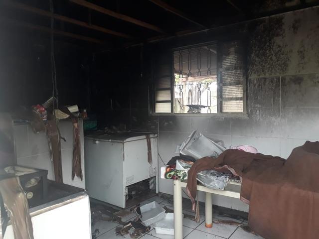 Incêndio em residência mobiliza equipes do Corpo de Bombeiros de Três Lagoas 