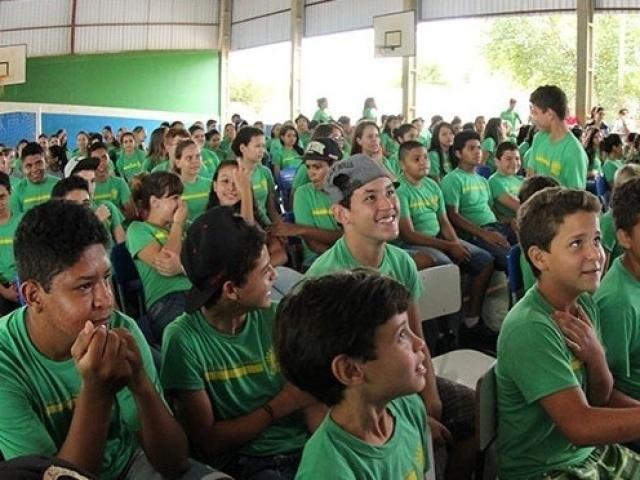 Ano letivo em MS será antecipado e número de sábados letivos reduzido