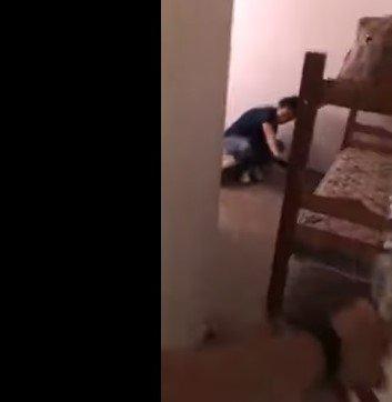 Enfermeira é flagrada dormindo em UPA e secretaria diz que era intervalo