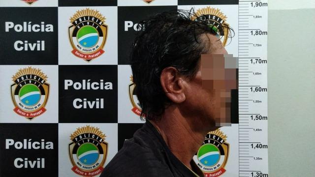 Funcionário de Lava-Jato é preso em flagrante por furtar dinheiro do carro de cliente Funcionário de Lava-Jato é preso em flagrante por furtar dinheiro do carro de cliente