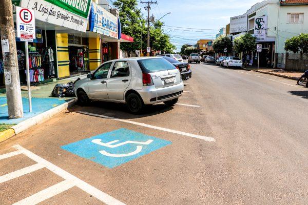 Idosos e Pessoas com Deficiência devem procurar o setor de trânsito para a renovação ou cadastro da carteirinha