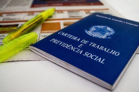 Confira as 72 vagas de emprego disponíveis nesta quarta em Três Lagoas Confira as 72 vagas de emprego disponíveis nesta quarta em Três Lagoas