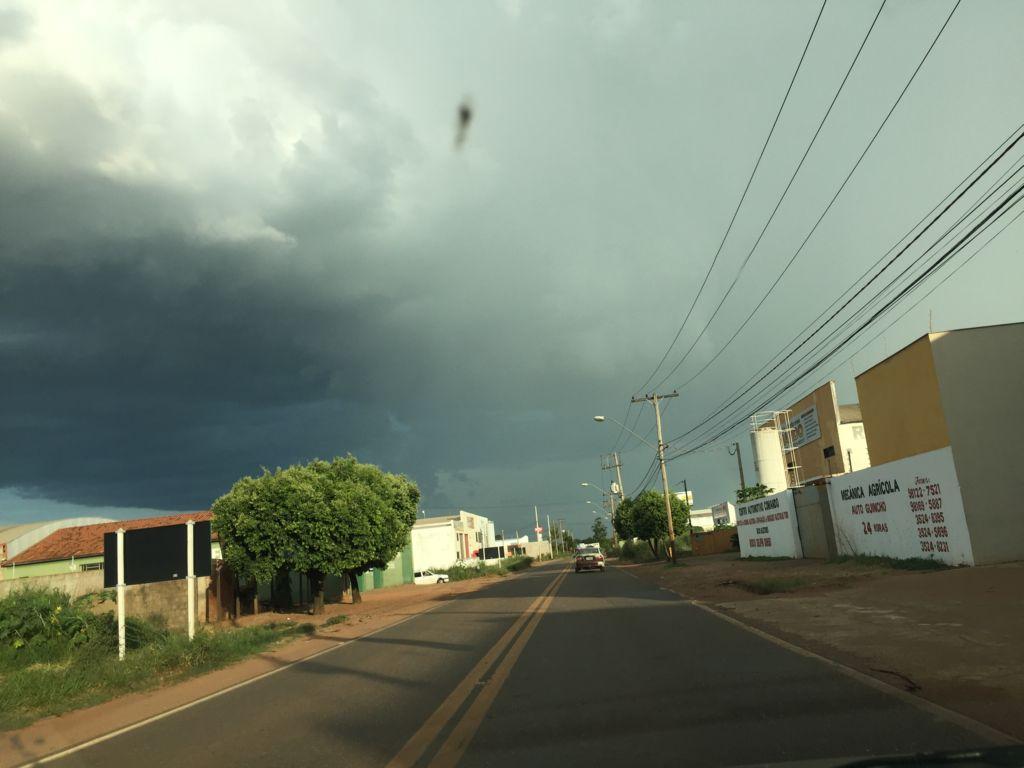 Temperatura cai e final de semana deve ser chuvoso em Três Lagoas 