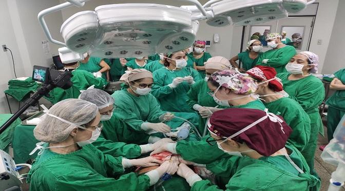 Parto mobiliza 50 profissionais em hospital de Campo Grande Parto mobiliza 50 profissionais em hospital de Campo Grande