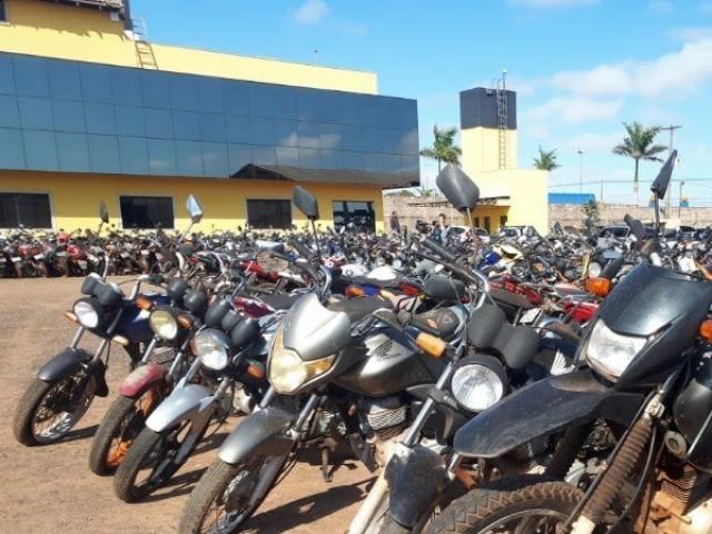 Detran-MS faz leilão online de 80 veículos apreendidos