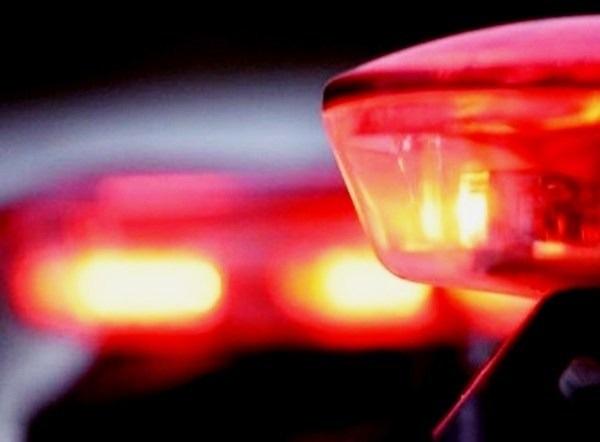 Adolescente com diversas passagens pelo crime de roubo é flagrado com veículo furtado Adolescente com diversas passagens pelo crime de roubo é flagrado com veículo furtado