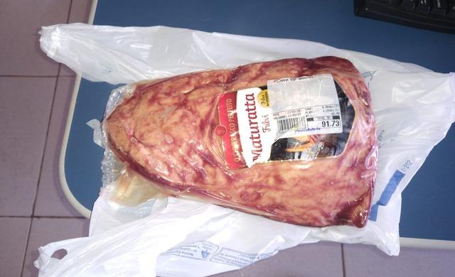 Jovem é preso após furtar picanha de supermercado em Três Lagoas 
