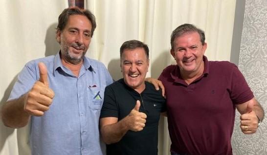 Com intuito de reorganizar o partido, Deputado participa de filiações do MDB em Três Lagoas 