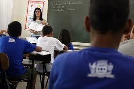 Alunos da Rede Municipal de Ensino receberão atividades via internet durante isolamento social