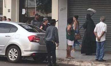 Após prefeito decretar reabertura de comércio, “morte