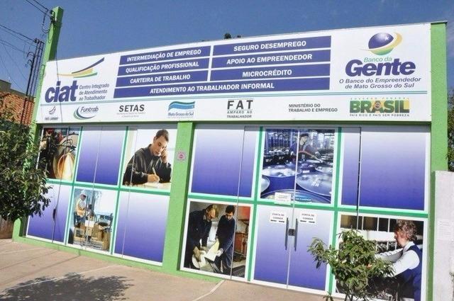 Casa do Trabalhador retoma atendimento presencial em Três Lagoas Casa do Trabalhador retoma atendimento presencial em Três Lagoas