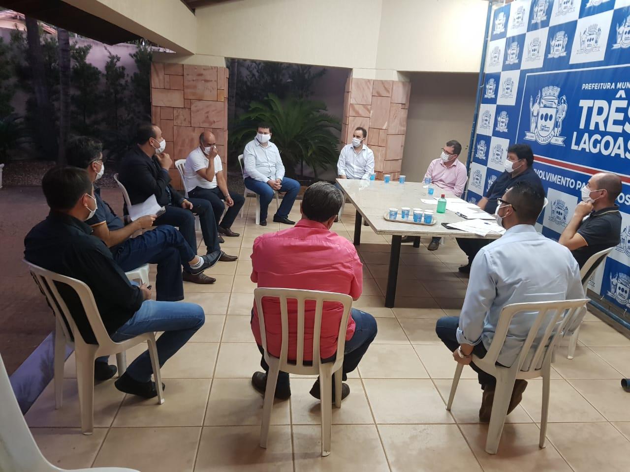 Desde que sigam as recomendações, templos religiosos poderão retomar atividades na segunda-feira Desde que sigam as recomendações, templos religiosos poderão retomar atividades na segunda-feira