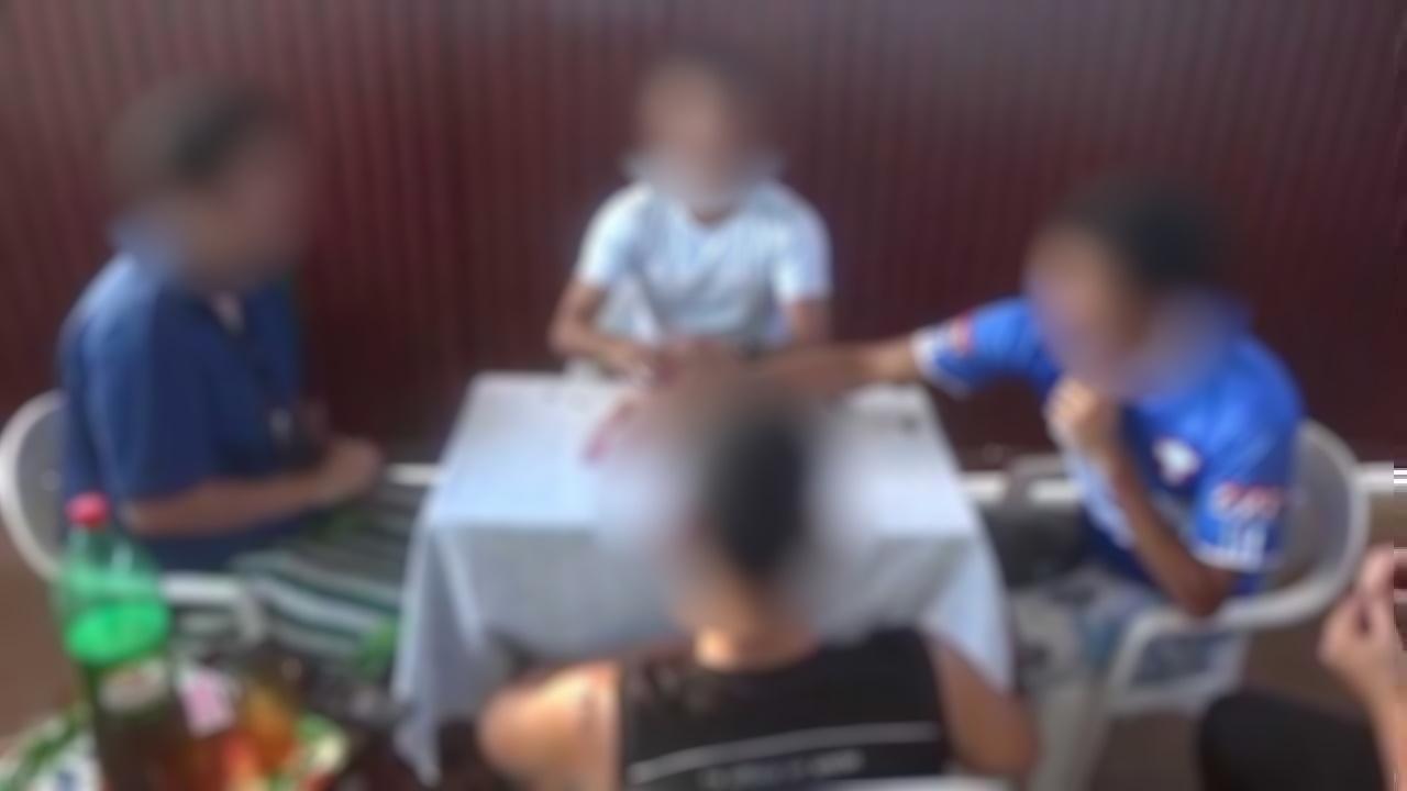 Jogo de truco termina em briga em almoço de família Jogo de truco termina em briga em almoço de família