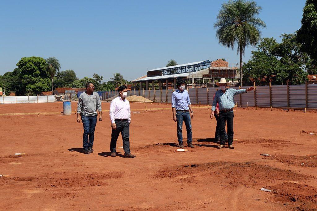 Construção da Feira Livre é iniciada e ficará pronta no final do ano que vem Construção da Feira Livre é iniciada e ficará pronta no final do ano que vem
