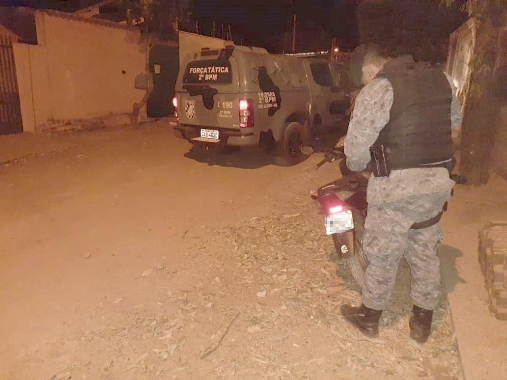 Polícia recupera motocicleta com queixa de furto no bairro Vila Haro Polícia recupera motocicleta com queixa de furto no bairro Vila Haro