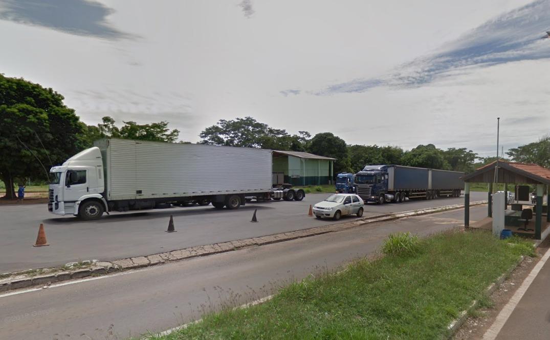 Caminhoneiros e motoristas profissionais começam a ser vacinados contra a Gripe nesta terça no Posto Fiscal de Jupiá Caminhoneiros e motoristas profissionais começam a ser vacinados contra a Gripe nesta terça no Posto Fiscal de Jupiá