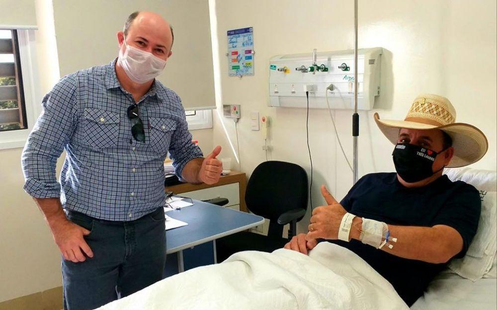 Prefeito de Três Lagoas continua internado no Hospital Auxiliadora 