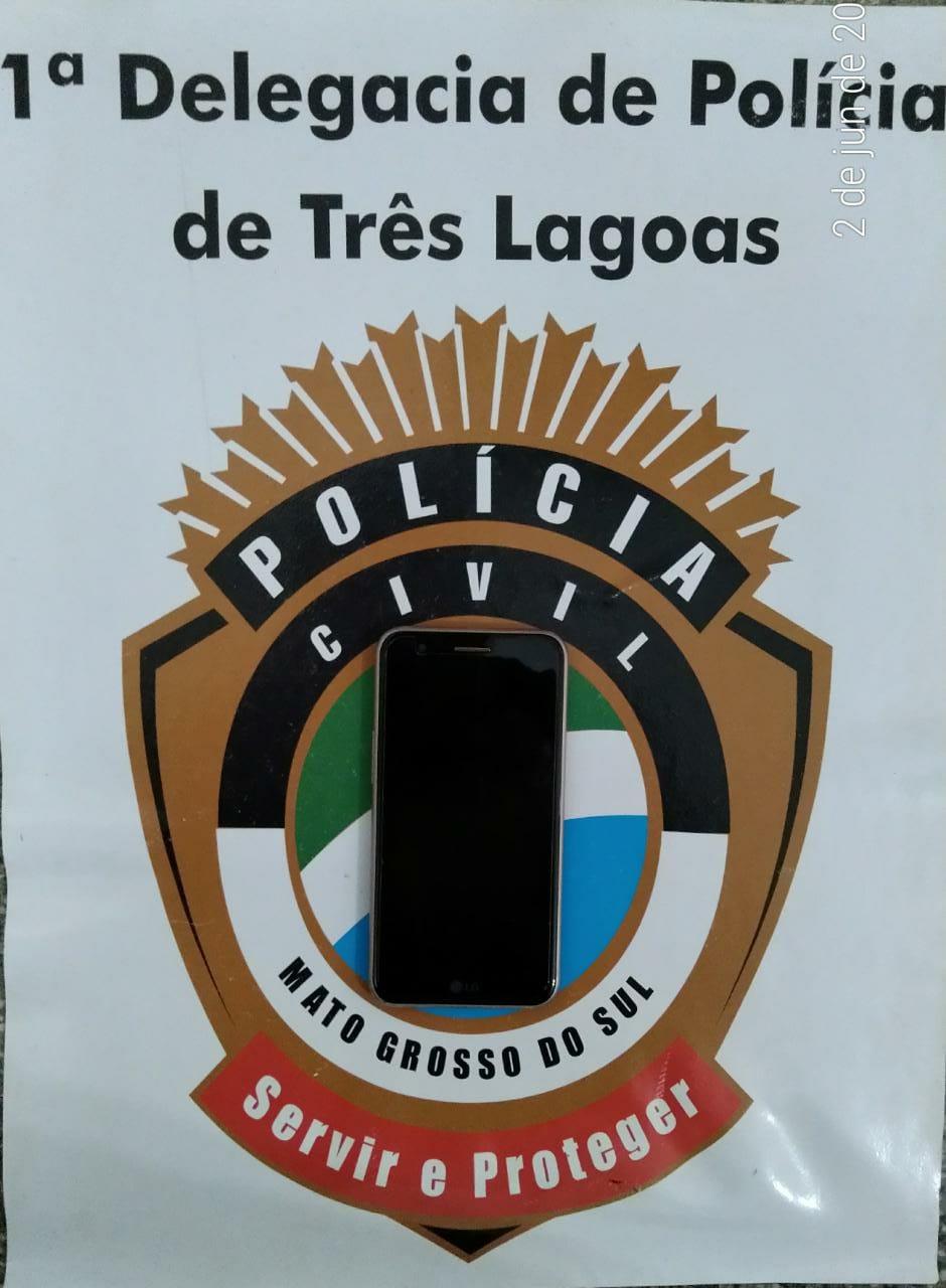 Homem que estava com celular furtado disse que achou aparelho Homem que estava com celular furtado disse que achou aparelho