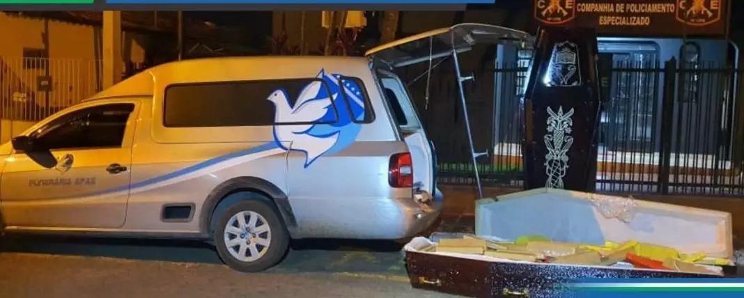 Maconha saiu de MS em caixões “com vítimas de covid” rumo a GO Maconha saiu de MS em caixões “com vítimas de covid” rumo a GO