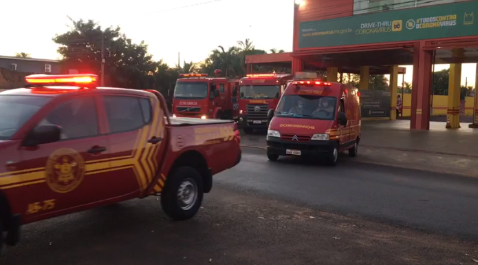 Militares celebram o Dia do Bombeiro com carreata pelas ruas de Três Lagoas 