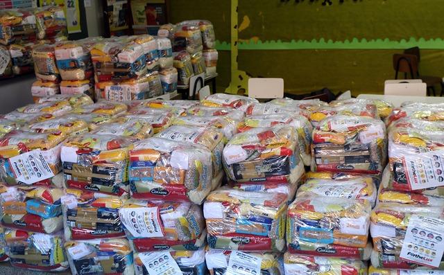 Alunos da Rede Municipal receberão mensalmente Kits Alimentação e Hortifrúti