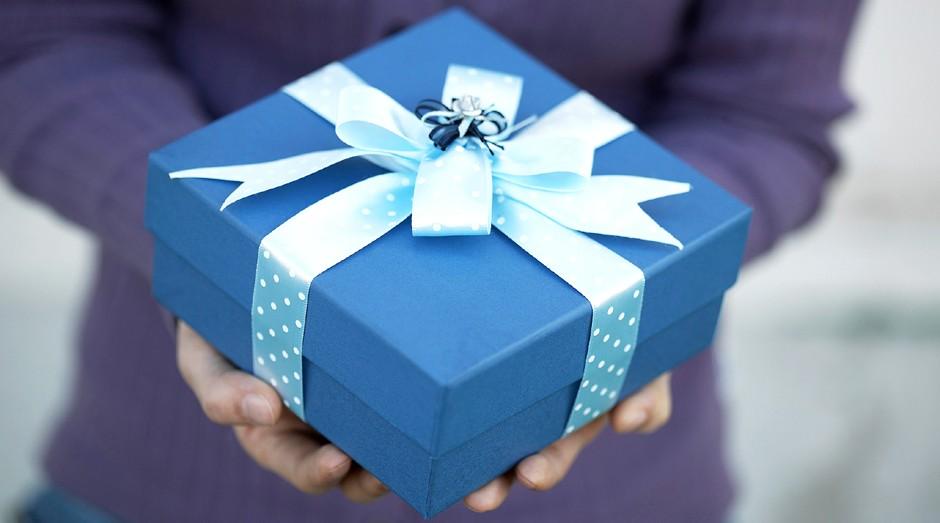 Dia dos Pais: Pesquisa aponta preços de sapatos que variam de R$ 59,99 a R$ 149,00