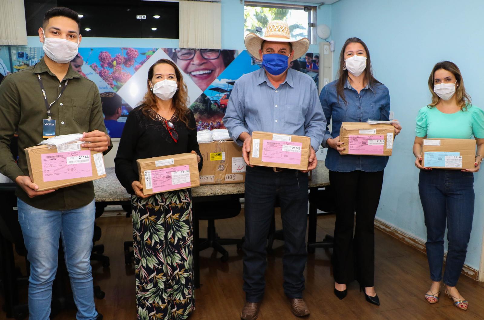 Empresa Passaletti doa 3 mil máscaras cirúrgicas para ajudar Três Lagoas no enfrentamento da COVID-19 Empresa Passaletti doa 3 mil máscaras cirúrgicas para ajudar Três Lagoas no enfrentamento da COVID-19
