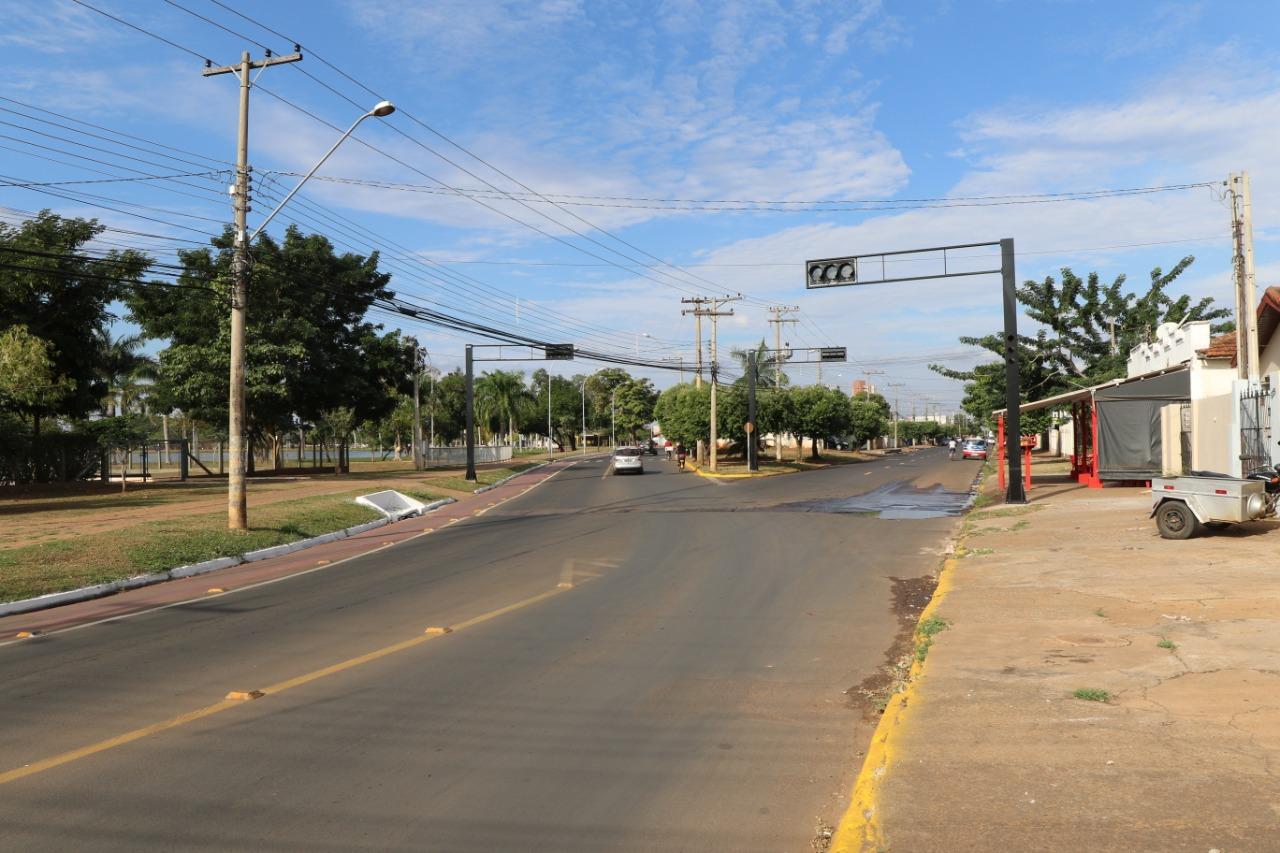 Novos semáforos começam a funcionar a partir desta terça-feira em “Modo Alerta”