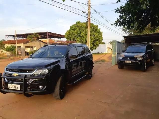 Ação conjunta entre policiais de Araçatuba e Três Lagos prende homem em condomínio de luxo 