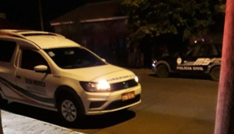 Em Paranaíba, após ser espancada, idosa mata o filho a facadas e se entrega à polícia 