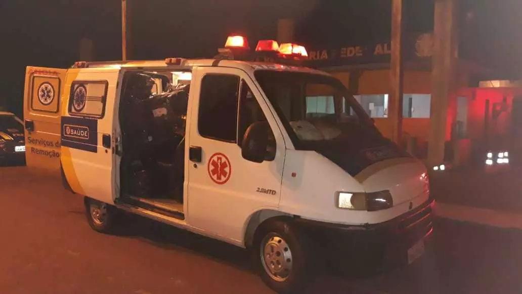 Três-lagoenses são presos na fronteira com ambulância recheada de maconha Três-lagoenses são presos na fronteira com ambulância recheada de maconha