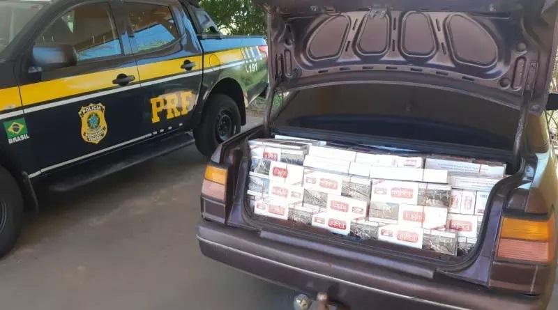 Celulares e 20 mil maços de cigarros contrabandeados do Paraguai são apreendidos e trazidos para a PF de Três Lagoas 