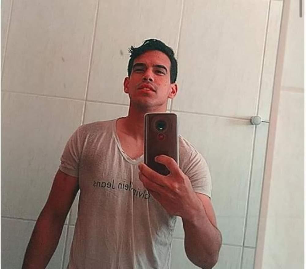 Jovem que fazia trilha com amigos na “Cascalheira” tenta atravessar lagoa a nado e morre afogado Jovem que fazia trilha com amigos na “Cascalheira” tenta atravessar lagoa a nado e morre afogado