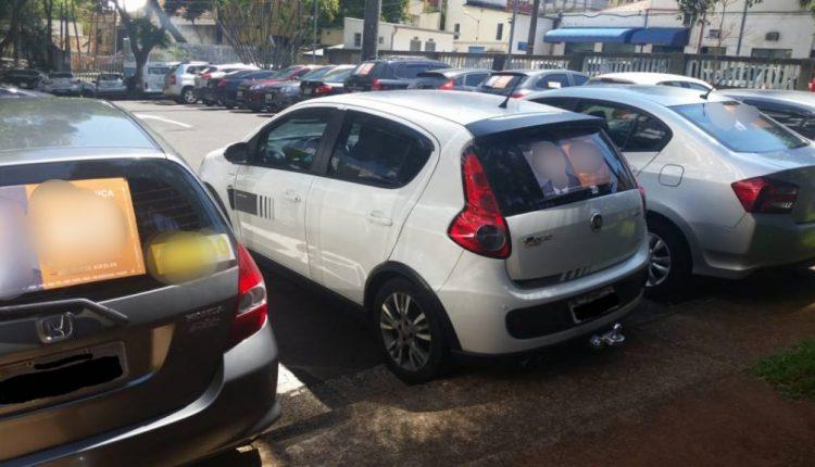 Perde ou não? Confira se adesivo de político em carro particular afeta seguro Perde ou não? Confira se adesivo de político em carro particular afeta seguro