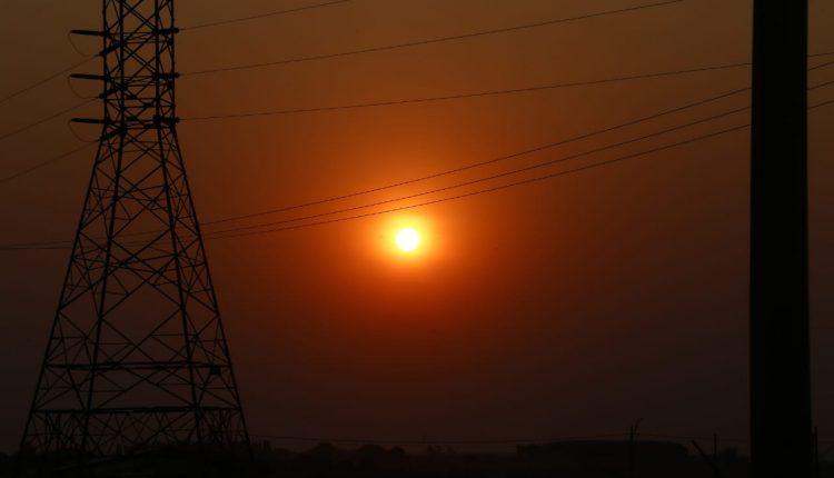 Três Lagoas registrou temperatura de 43,3°C e sensação de 51°C nesta terça-feira 