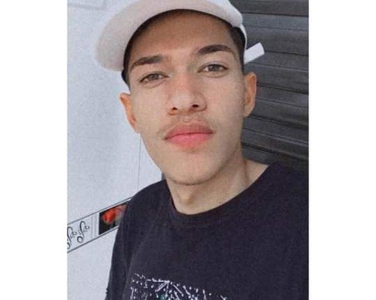 Em Chapadão do Sul, jovem morre após colisão entre carro e carreta na MS-306