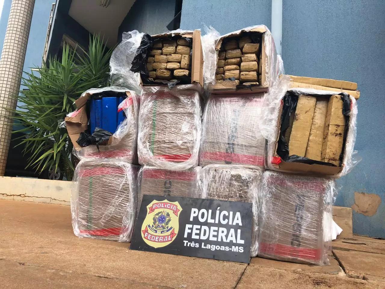 Motorista é preso em Jupiá com 300 quilos de maconha em caminhão frigorífico 