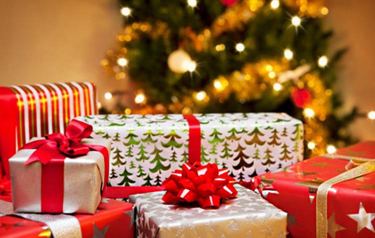 Procon-TL realiza pesquisa de preços de presentes de Natal Procon-TL realiza pesquisa de preços de presentes de Natal