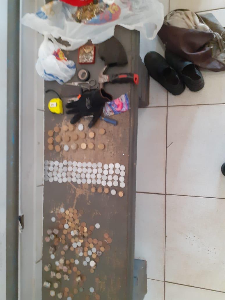 Ladrão que iria furtar até moedas é preso no Centro de Três Lagoas Ladrão que iria furtar até moedas é preso no Centro de Três Lagoas