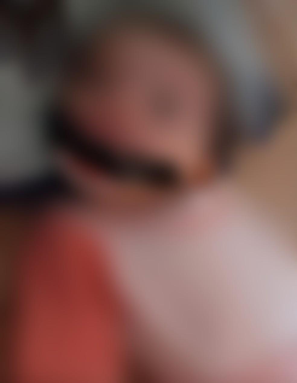 Adolescente é apreendido após tentar asfixiar e estrangular filha de 2 meses que Adolescente é apreendido após tentar asfixiar e estrangular filha de 2 meses que 'chorava muito'