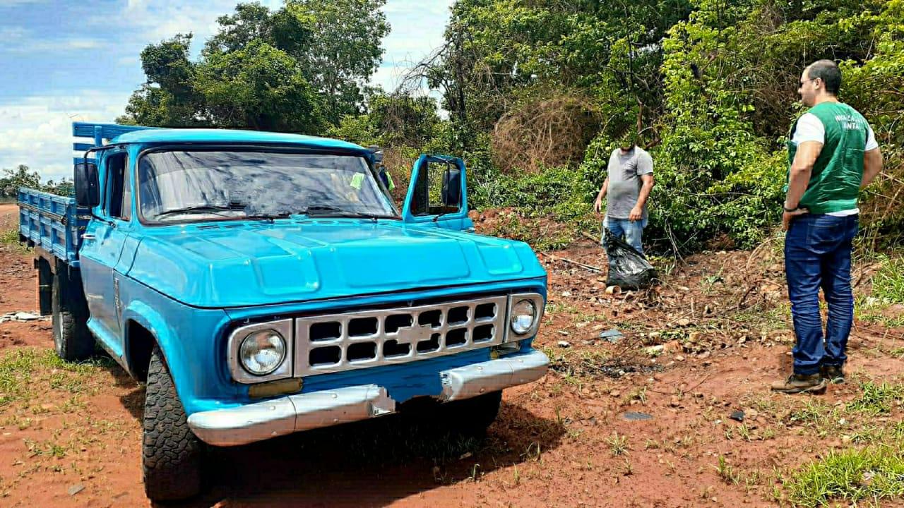 Em 15 dias, “Operação Porco Solto” autua três pessoas em flagrante por descarte de resíduos em vias públicas
