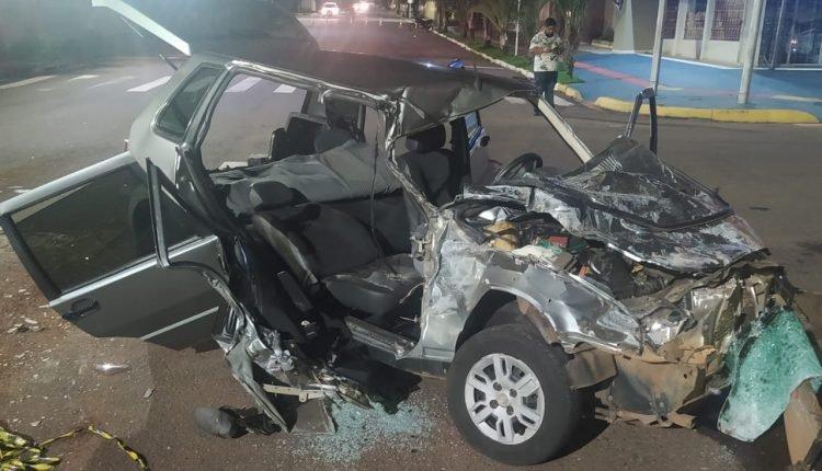 Embriagado, motorista avança sinal, atinge ônibus e dois são ficam em estado grave em Campo Grande