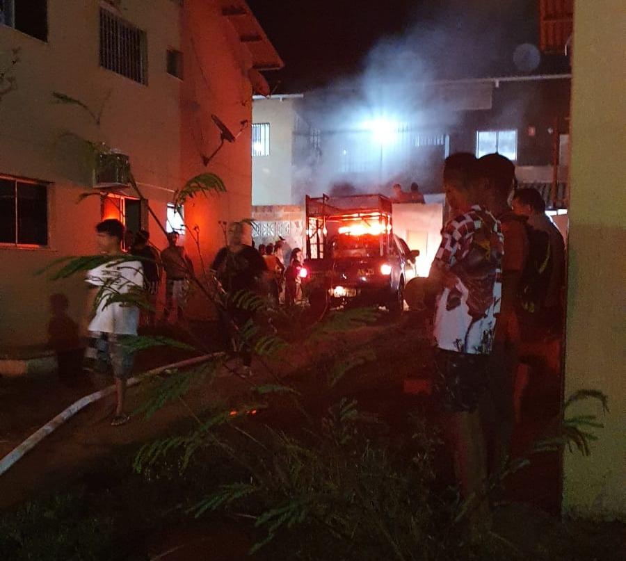 Homem coloca fogo em apartamento de ex-companheira em Três Lagoas Homem coloca fogo em apartamento de ex-companheira em Três Lagoas