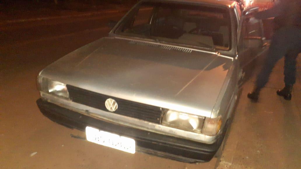 Veículo com restrição criminal é apreendido no Novo Oeste Veículo com restrição criminal é apreendido no Novo Oeste