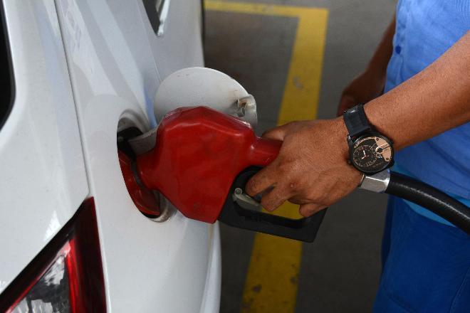 Reajuste no combustível será válido a partir desta quarta-feira Reajuste no combustível será válido a partir desta quarta-feira