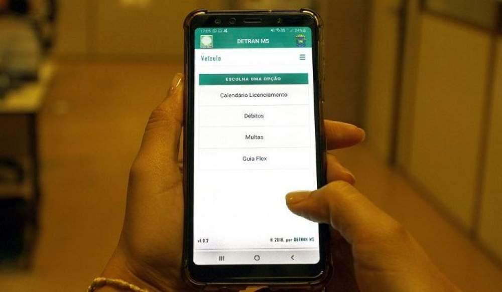Durante feriado, clientes podem acessar serviços do Detran pela internet